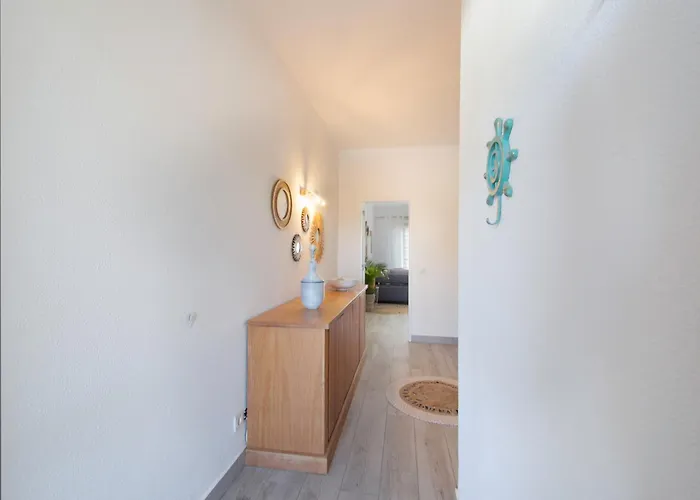 Boho House, * 阿尔布费拉